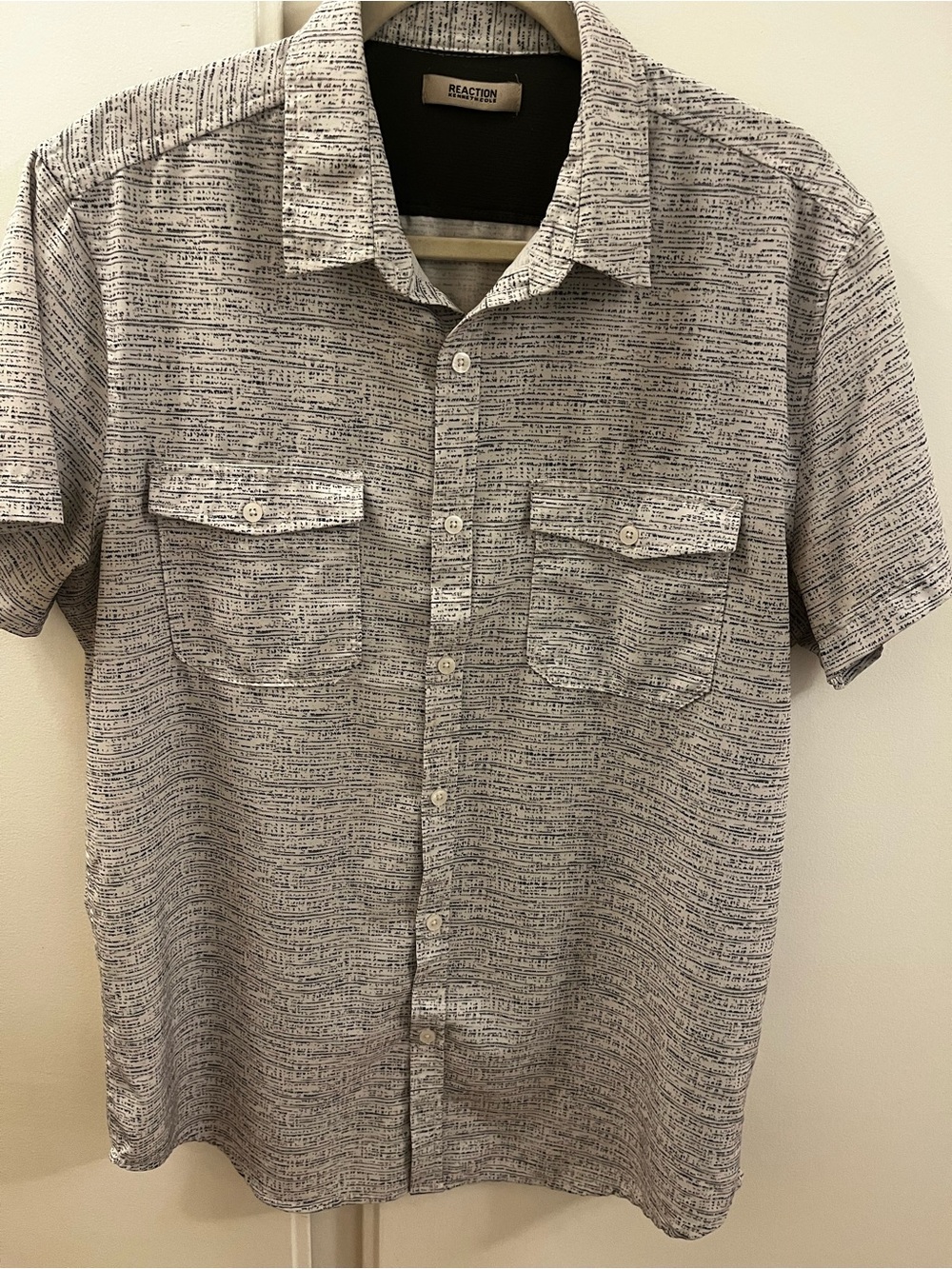 Kenneth Cole Reaction Men's Button-Up Shirt — Size Large